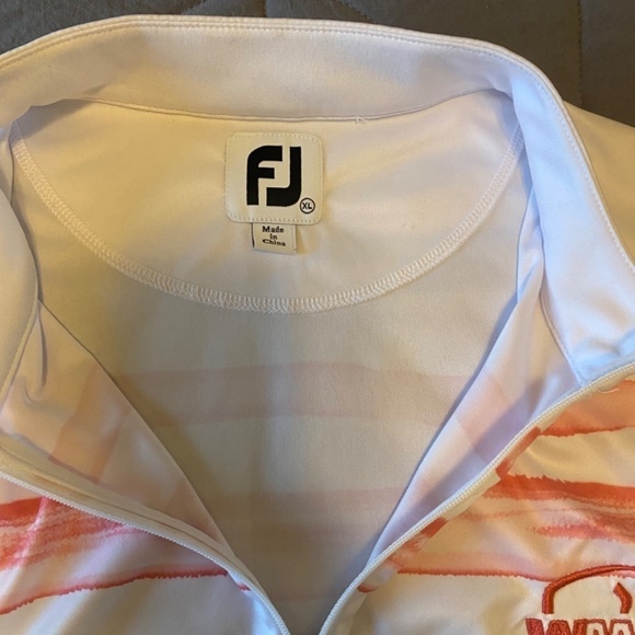 FootJoy-Women's XL-Sleeveless Golf Shirt- White/Pink-Waste Management Phx Open - Picture 6 of 8